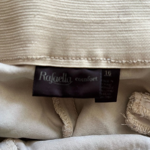 Tan Capris - Picture 6 of 6